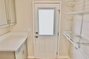 1335 W Burnett, Long Beach, CA 90810 - Photo 17