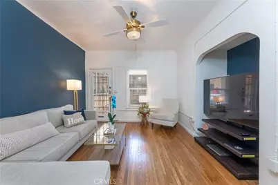 800 Pacific Avenue #305, Long Beach, CA 90813 - Photo 3