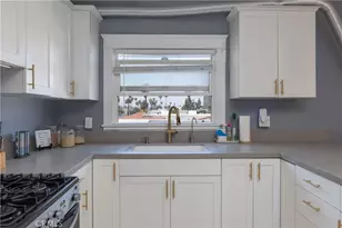 800 Pacific Ave, Long Beach, CA 90813 - Photo 13