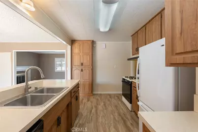 2862 Albury Ave, Long Beach, CA 90815 - Photo 15