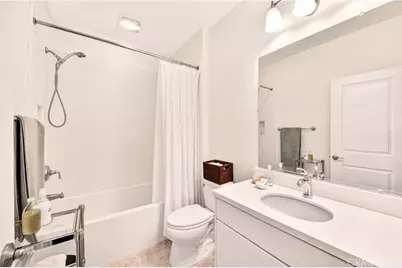 240 Mayfair, Irvine, CA 92620 - Photo 27