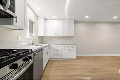 636 East Birch Street #D, Brea, CA 92821 - Photo 11