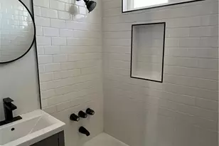 703 W Anaheim, Wilmington, CA 90744 - Photo 7