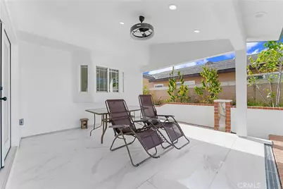 19251 Worchester Lane, Huntington Beach, CA 92646 - Photo 23