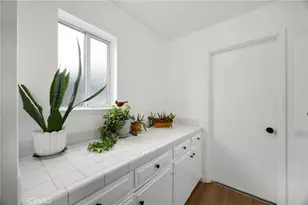 1042 S Marjan St, Anaheim, CA 92806 - Photo 7
