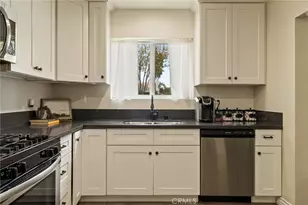 208 E 67th St, Long Beach, CA 90805 - Photo 7