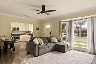 208 E 67th St, Long Beach, CA 90805 - Photo 3