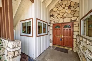 22430 Collins St, Woodland Hills, CA 91367 - Photo 9