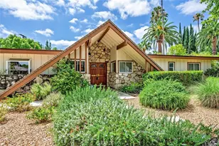 22430 Collins St, Woodland Hills, CA 91367 - Photo 7