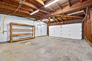 22430 Collins St, Woodland Hills, CA 91367 - Photo 67