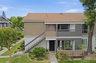 2829 S Fairview St, Santa Ana, CA 92704 - Photo 1
