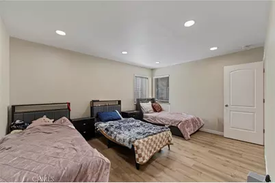 9861 Newport Way, Cypress, CA 90630 - Photo 17