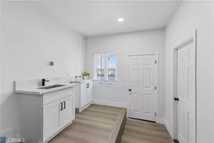 140 W Grove St, Rialto, CA 92376 - Photo 45