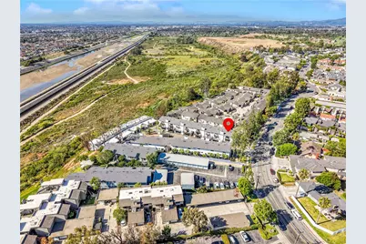 1200 Las Arenas, Costa Mesa, CA 92627 - Photo 35