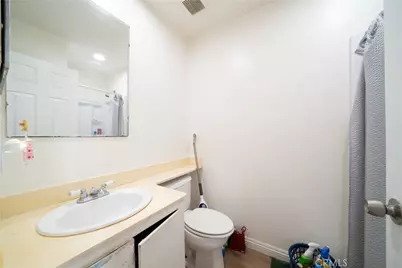 3313 S South Lowell St, Santa Ana, CA 92707 - Photo 15