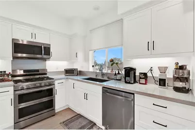 271 N Magnolia Avenue #5, Anaheim, CA 92801 - Photo 15