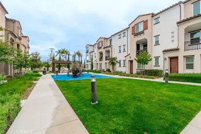 271 N Magnolia Avenue #5, Anaheim, CA 92801 - Photo 29