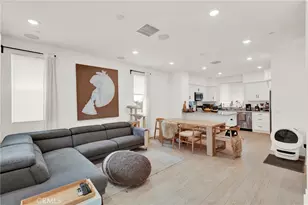271 N Magnolia Ave, Anaheim, CA 92801 - Photo 11