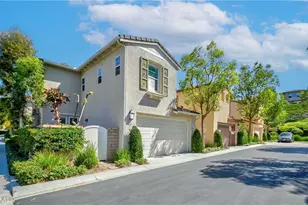 67 Canopy, Irvine, CA 92603 - Photo 3