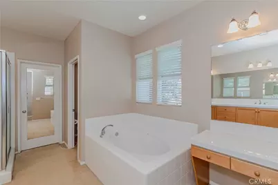67 Canopy, Irvine, CA 92603 - Photo 15