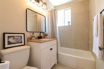 1183 Woodrail, Vista, CA 92083 - Photo 11