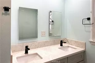 1020 W 10th St, Corona, CA 92882 - Photo 13