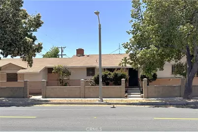 1020 W 10th Street, Corona, CA 92882 - Photo 1