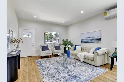 1050 W Chestnut Avenue, Santa Ana, CA 92703 - Photo 9
