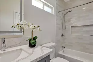 1050 W Chestnut Ave, Santa Ana, CA 92703 - Photo 21