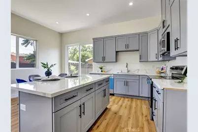 1050 W Chestnut Avenue, Santa Ana, CA 92703 - Photo 39
