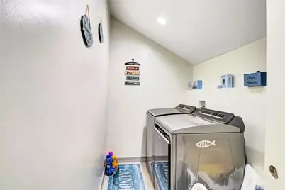 2357 Lawnview Court, Simi Valley, CA 93065 - Photo 39