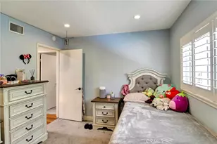 2357 Lawnview Ct, Simi Valley, CA 93065 - Photo 33