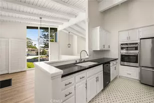 2108 Vista Entrada, Newport Beach, CA 92660 - Photo 29