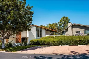2108 Vista Entrada, Newport Beach, CA 92660 - Photo 51