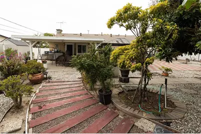 821 S Corta, Santa Ana, CA 92704 - Photo 11