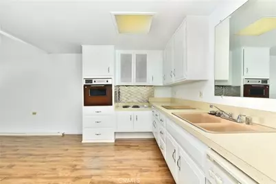 13741 Annandale Drive #18J, Seal Beach, CA 90740 - Photo 15