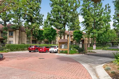 16211 Downey Ave. #65, Paramount, CA 90723 - Photo 25