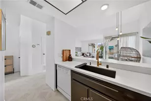 16211 Downey Ave, Paramount, CA 90723 - Photo 11