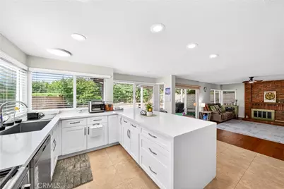 66 Hunter Point, Phillips Ranch, CA 91766 - Photo 11