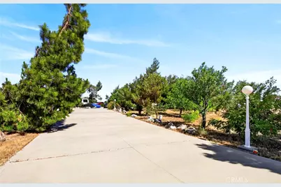 9770 Sunny Vista, Phelan, CA 92371 - Photo 53