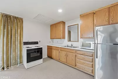 9434 Jefferson, Bellflower, CA 90706 - Photo 63