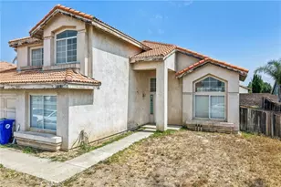2428 W Calle Celeste, Rialto, CA 92377 - Photo 5