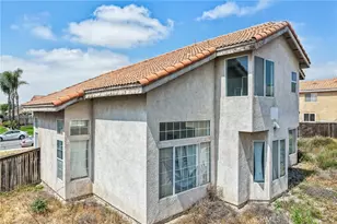 2428 W Calle Celeste, Rialto, CA 92377 - Photo 9