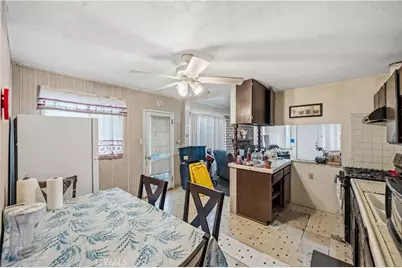 407 S Vancouver Avenue, Los Angeles, CA 90022 - Photo 9