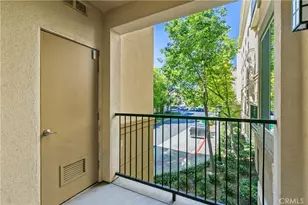 3241 Watermarke, Irvine, CA 92612 - Photo 5