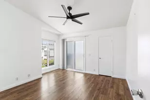 2670 W Segerstrom, Santa Ana, CA 92704 - Photo 17