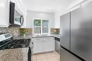 2670 W Segerstrom, Santa Ana, CA 92704 - Photo 7