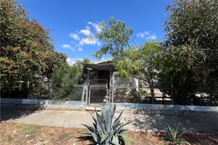 9214 Compton, Los Angeles, CA 90002 - Photo 5