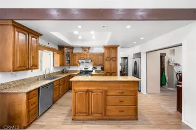 1099 Salinas, Costa Mesa, CA 92626 - Photo 11