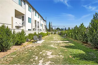 1578 Topeka Avenue #2, Placentia, CA 92870 - Photo 31